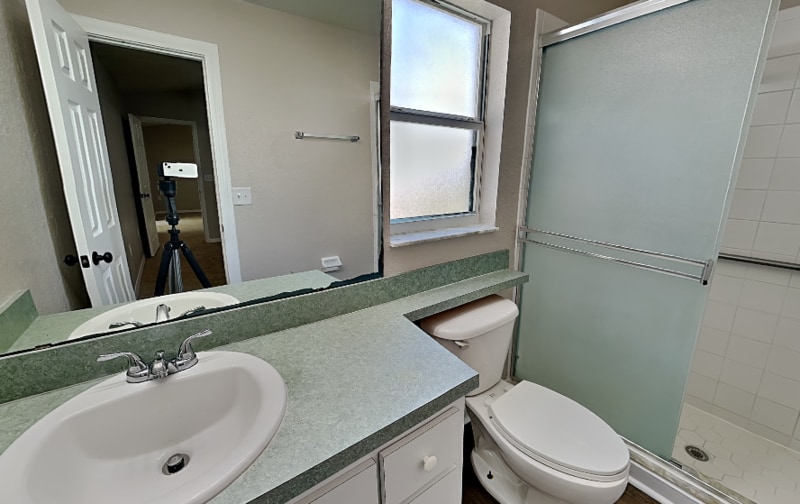 Building Photo - 165 Kings Pond Ave