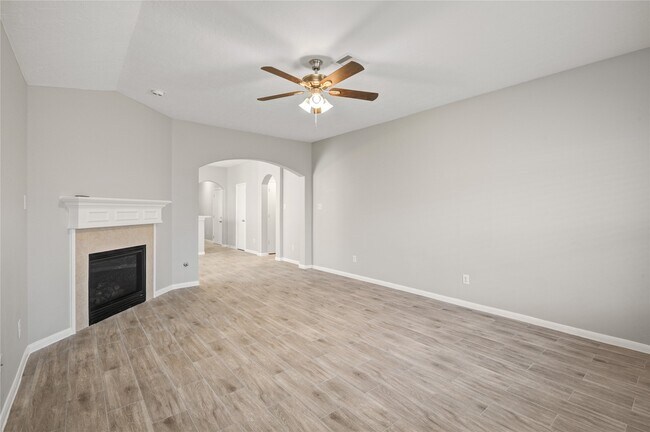 Building Photo - 10818 Elgar Ln