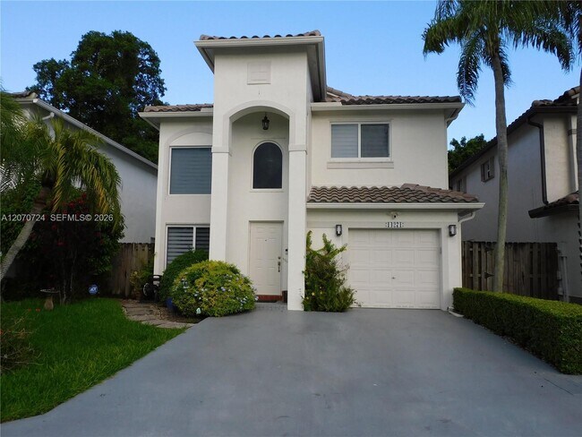 Building Photo - 14271 SW 150th Ave