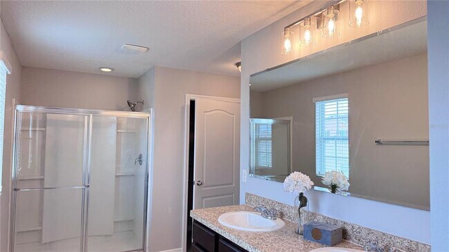 Building Photo - 362 Nova Dr