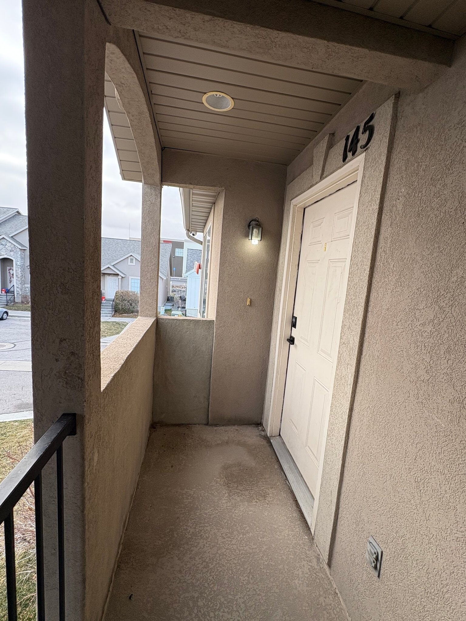Building Photo - 1165 N 220 W