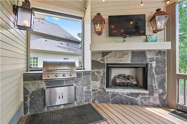 Building Photo - 2578 Middle Coray Cir