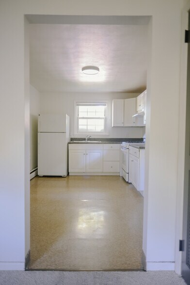 Kitchen - 223 Merrill St