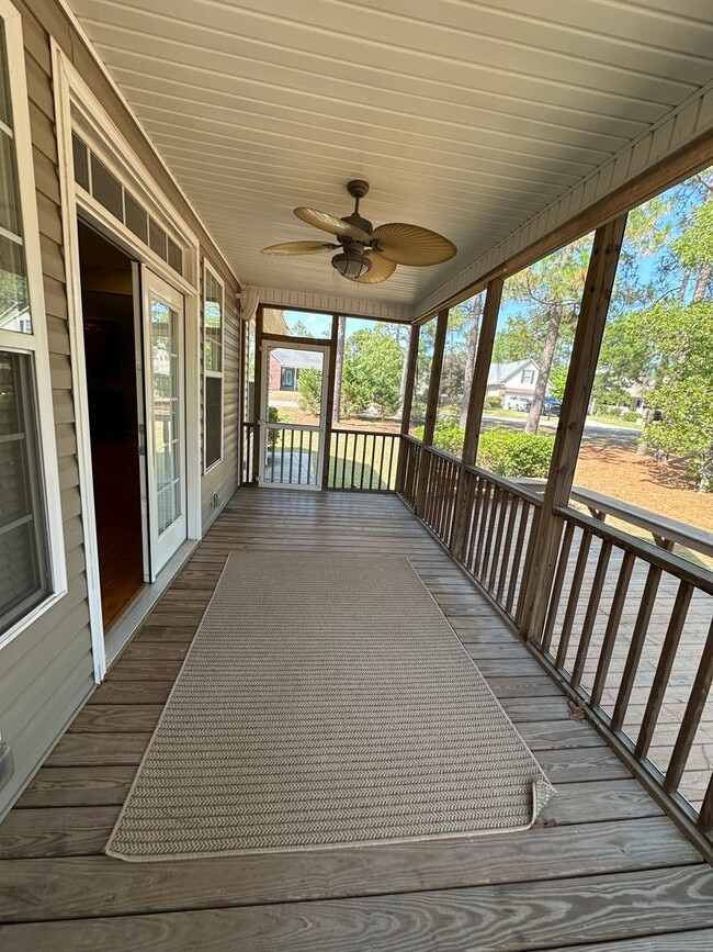 Building Photo - CAROLINA LAKES