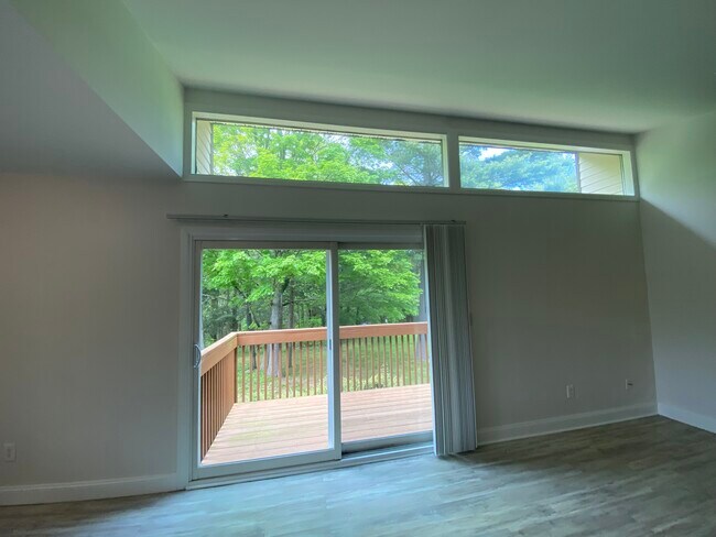 Building Photo - 229 Bacon Pond Rd