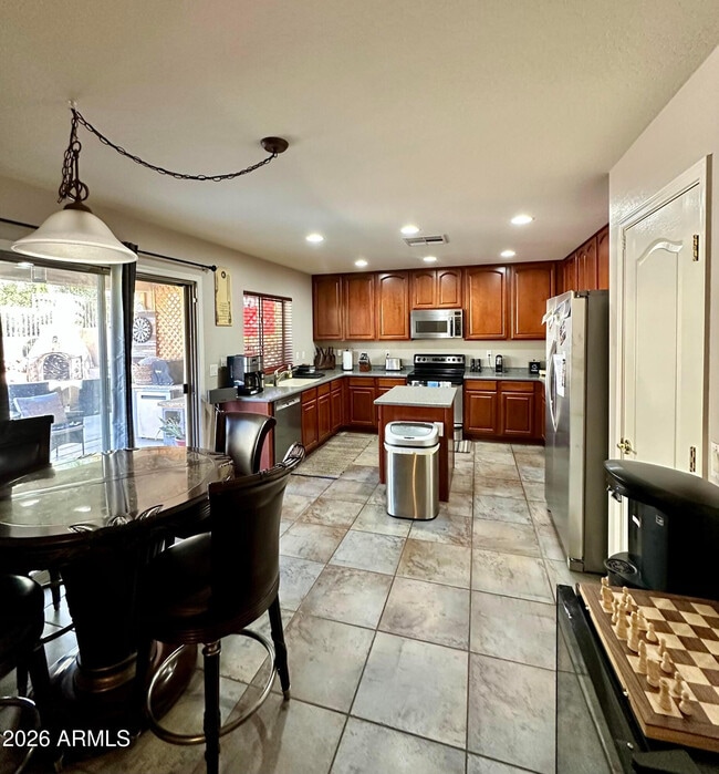 Building Photo - 4750 E Preserve Way