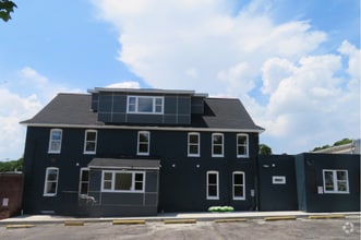 Building Photo - 5508 Belair Rd