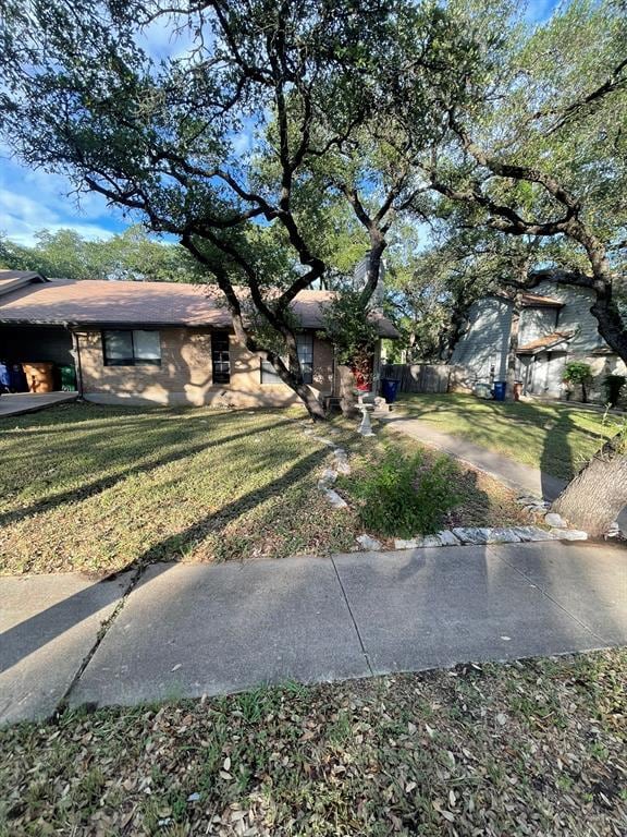 Primary Photo - 12613 Tree Line Dr