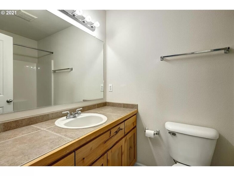 Building Photo - 2597 SW 179th Ter