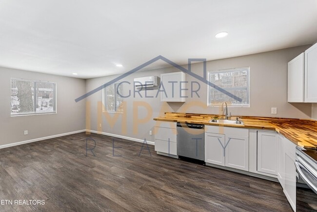 Building Photo - 2506 Legion Dr