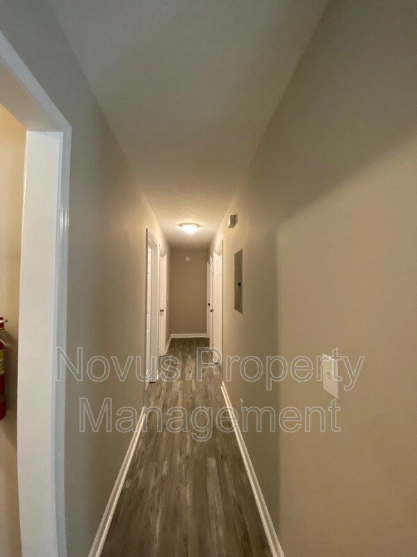 Building Photo - 191 Harvell Dr