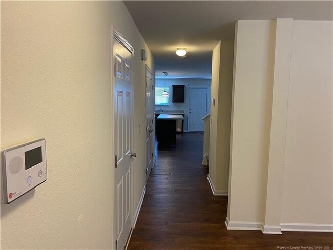 Building Photo - 557 Botanical Ct