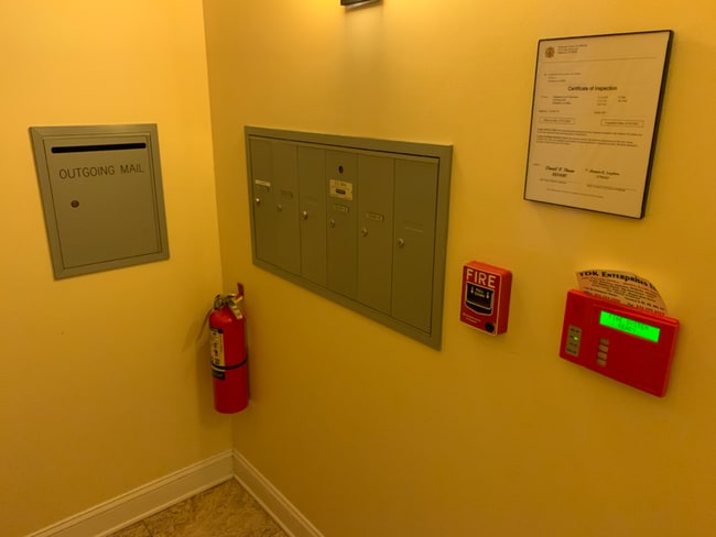 Building Photo - 1244 Kings Hwy