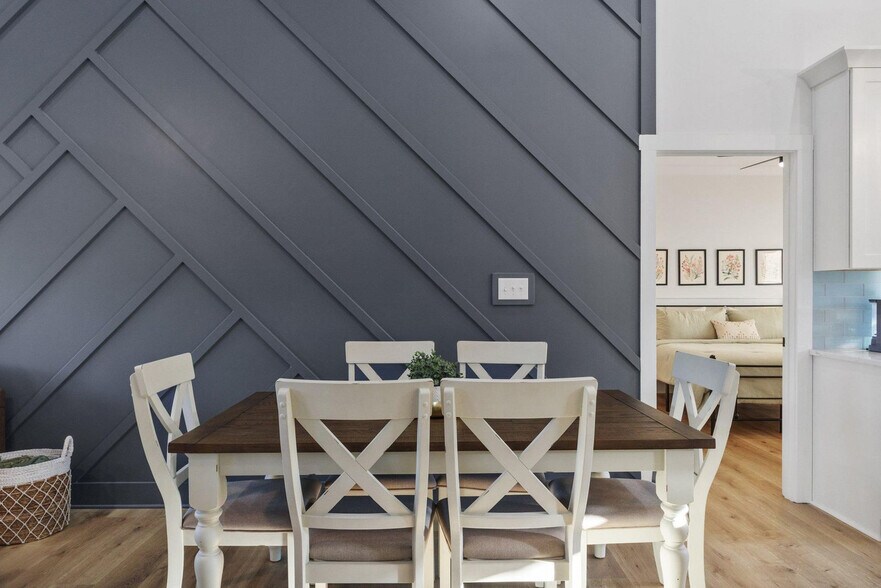 Building Photo - 93 Snyder Dr