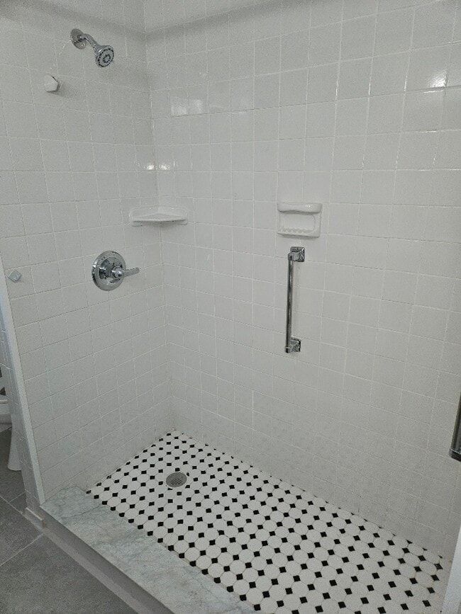 Building Photo - 1895 Big Oak Dr