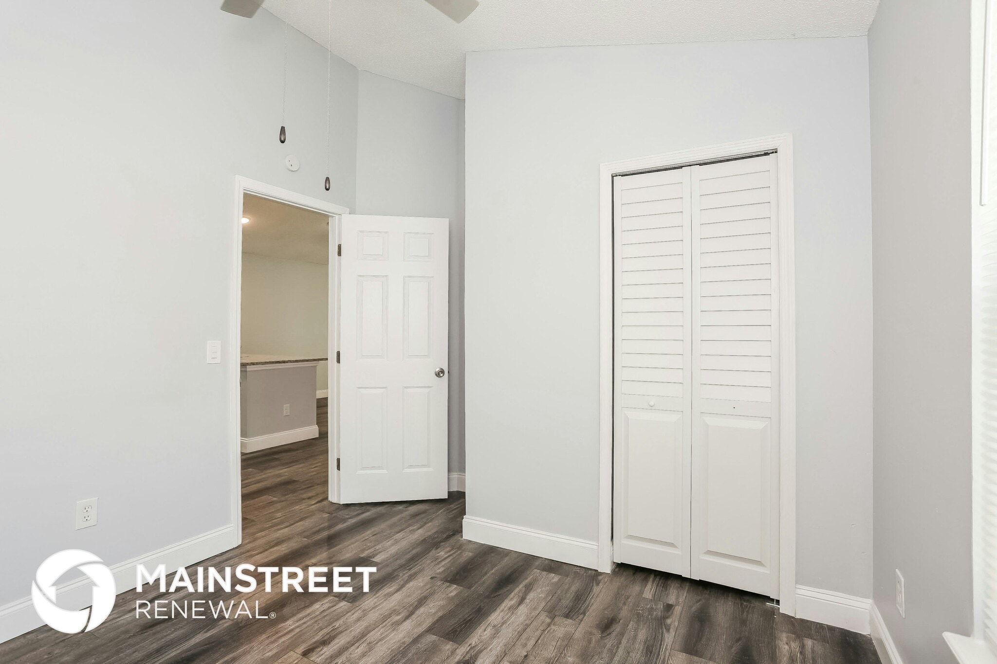 Building Photo - 2520 Townsquare Dr