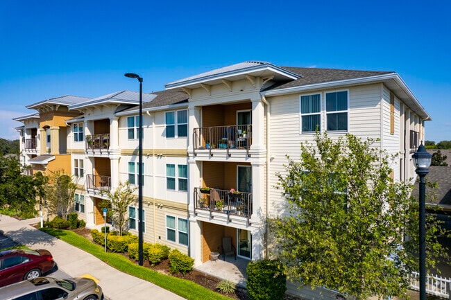 7400 Highline Dr Brooksville, FL 34613 - Vista Park Senior Living