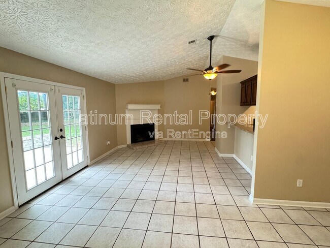 Building Photo - 2270 Turtle Club Dr NE