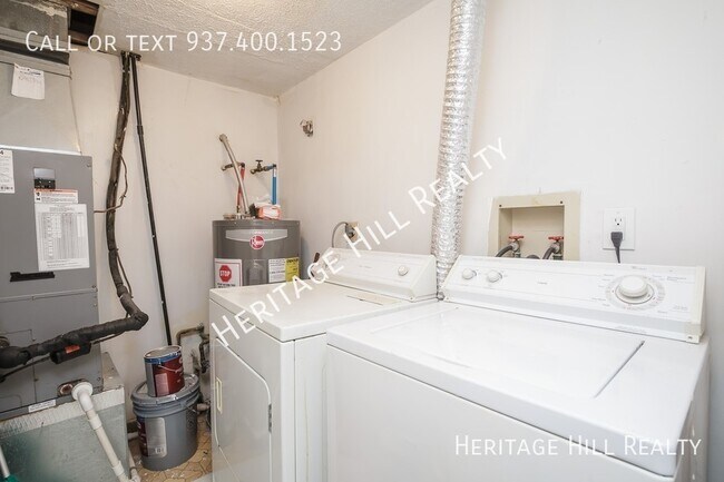 Building Photo - 2 bedroom, 1.5 bath unit in Fairborn withi...