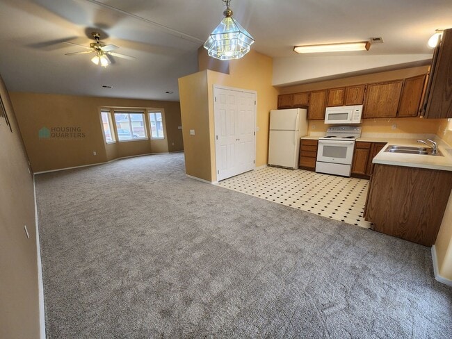 Building Photo - 12411 W 11th Ave