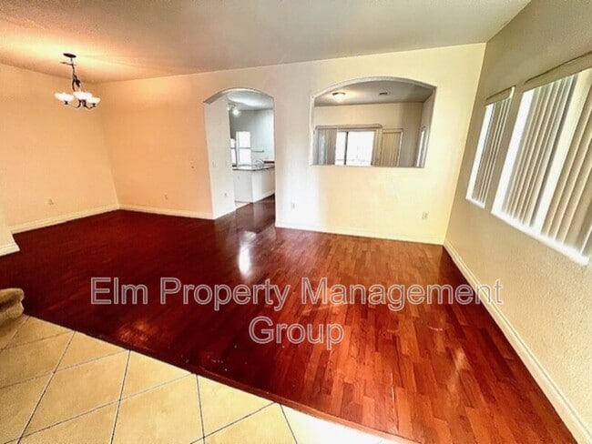 Building Photo - 9303 Gilcrease Ave