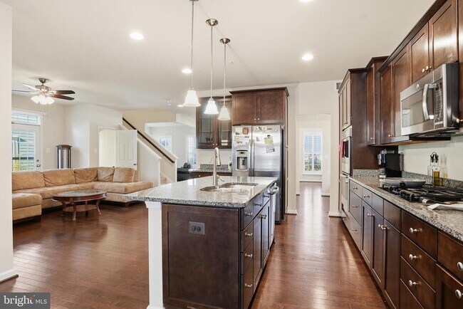 Building Photo - 7207 Maisson Ridge Cir