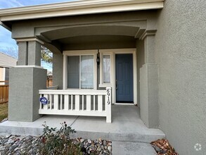 Building Photo - Beautiful home in Wingfield Springs