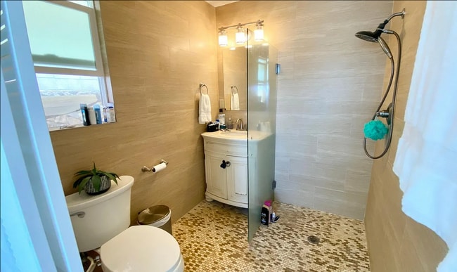 Building Photo - 91-529 Pupu St