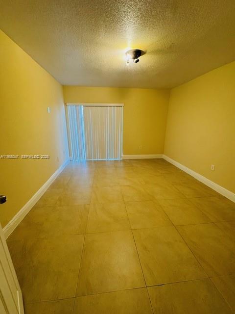 Building Photo - 1950 W 54th St