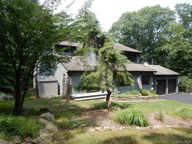 Building Photo - 104 County Rd 65