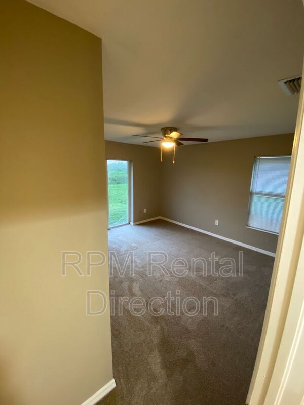 Building Photo - 1011 Chadbourne Ave