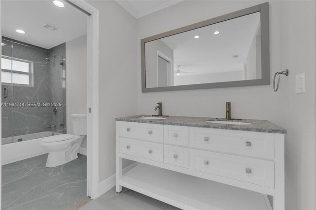 Building Photo - 14480 SW 115th Terrace