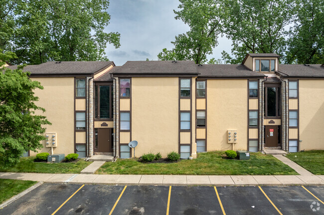 Building Photo - Kensington Court Condominium (por)