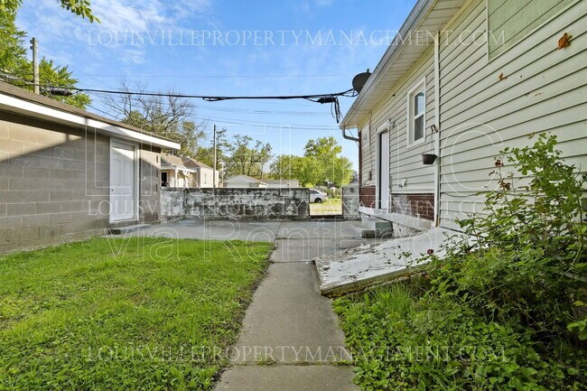 Building Photo - 3339 Taylor Blvd