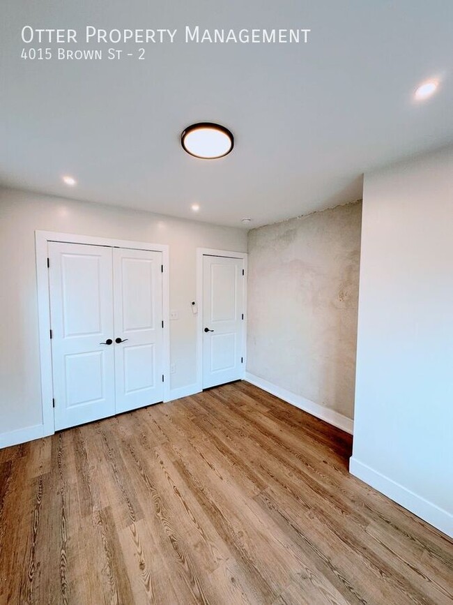 Building Photo - Spacious 1BR/1BA in University City | Prim...