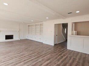 Building Photo - 16627 Aldenham Pl