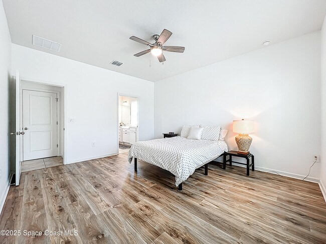 Building Photo - 4213 Keeson Cir