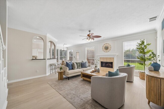 Building Photo - 1515 Brazos Gate Dr