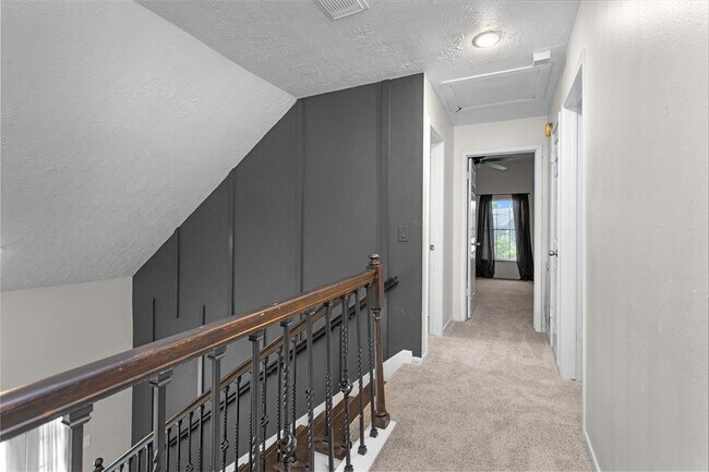 Building Photo - 16042 Glenbrook Knoll Ln