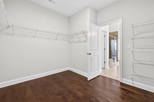 Building Photo - 3861 Heirloom Loop Ct NE