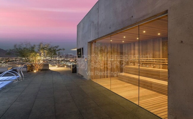 Building Photo - 7120 E Kierland Blvd