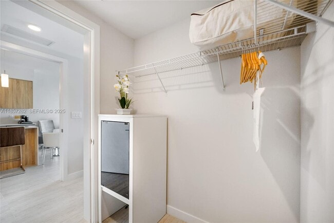 Building Photo - 3900 Biscayne Blvd