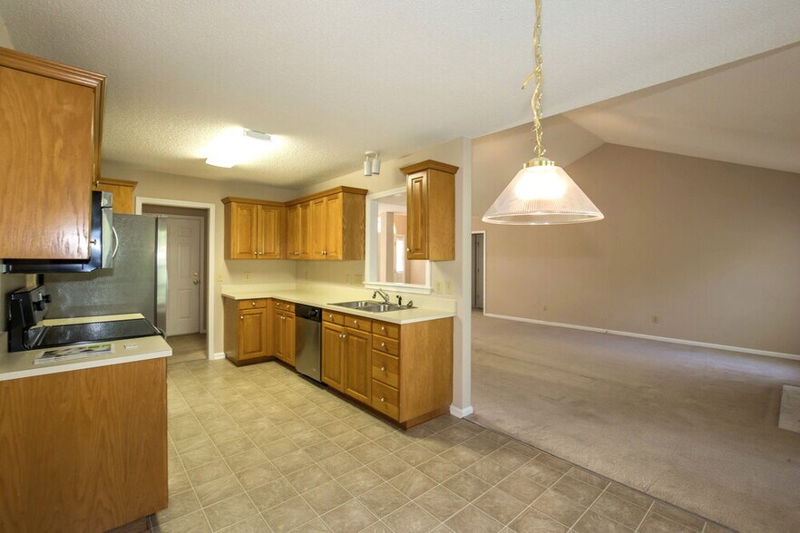 Building Photo - 1248 Mill Race Ln