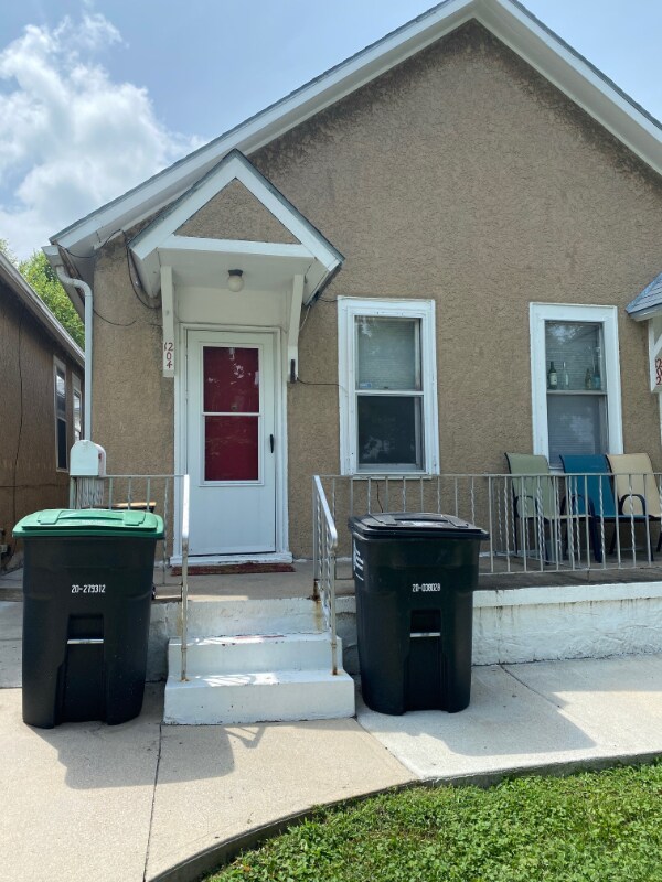 Building Photo - 1204 Park Wild Ave