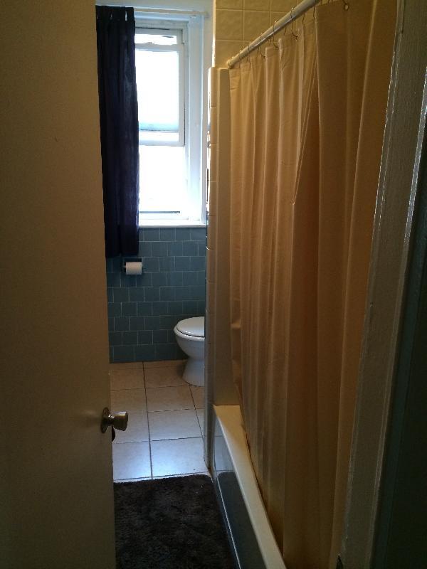 Building Photo - 19 Aberdeen St