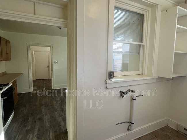 Building Photo - 107-109 East Main Street - 4