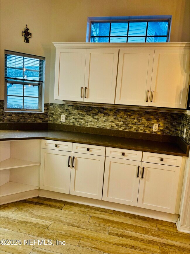 Building Photo - 109 Bay Hill Ct