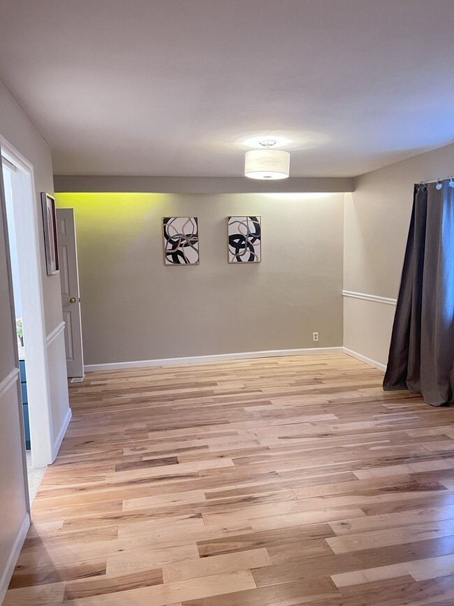 Building Photo - 141 San Angelo Dr