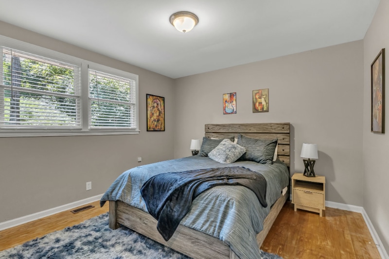 Building Photo - 232 Bermuda Dr