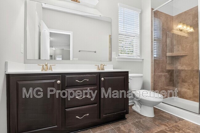 Building Photo - 15111 Brannock Hills Dr